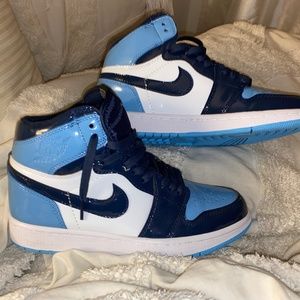 Air Jordan 1 retro high OG 'Blue Chill'